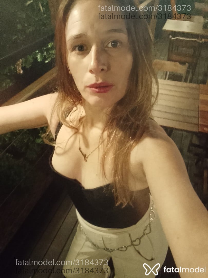 Acompanhante mulher ruiva (o) de olhos mel em Nova Santa Rita - Raissa