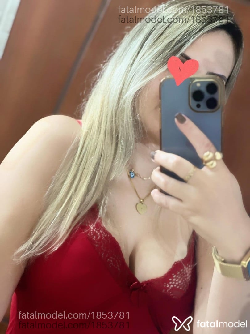 Acompanhante mulher loira (o) de olhos castanhos em Senhor do Bonfim Acompanhante mulher loira (o) de olhos castanhos em Senhor do Bonfim - Janaína lisboa