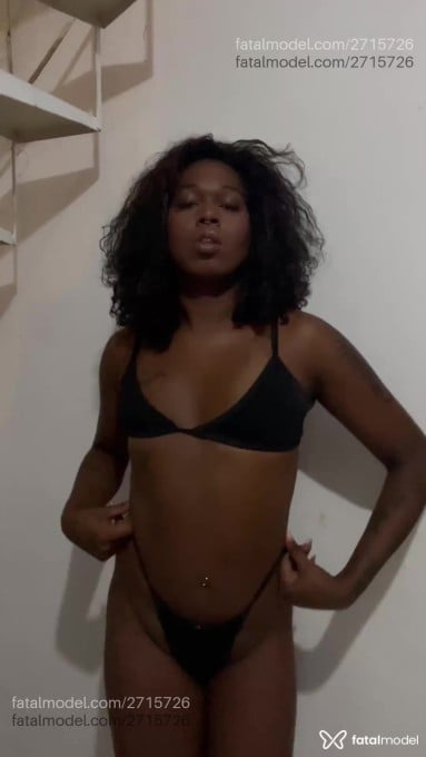Acompanhante mulher trans morena (o) de olhos castanhos em Rio de Janeiro - Marcelly