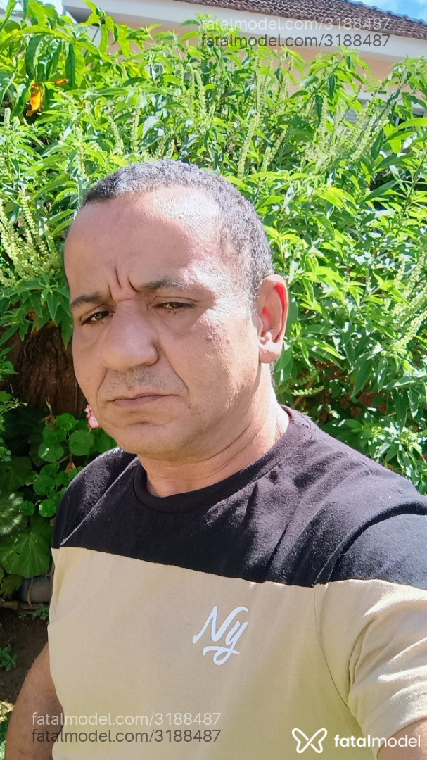 Acompanhante homem com cabelo castanho de olhos pretos em Itajubá Acompanhante homem com cabelo castanho de olhos pretos em Itajubá - Marcelo