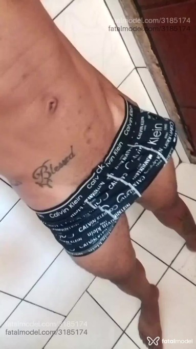 Acompanhante homem morena (o) de olhos pretos - Zedolove Acompanhante homem morena (o) de olhos pretos - Zedolove