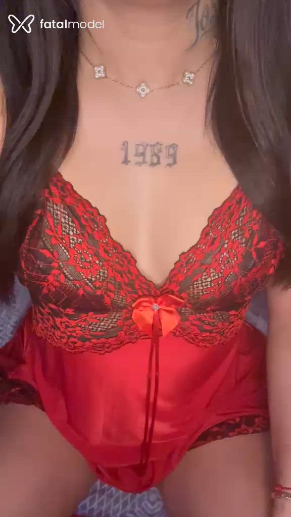 Acompanhante mulher morena (o) de olhos verdes em Brusque Acompanhante mulher morena (o) de olhos verdes em Brusque - Ana Clara