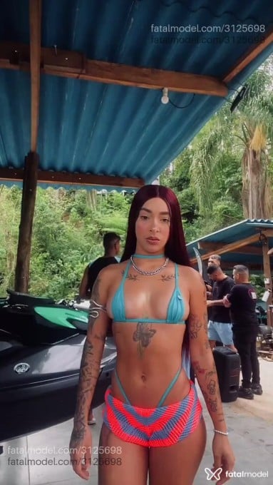 Acompanhante mulher morena (o) de olhos castanhos em Virtual - Magrela Levada