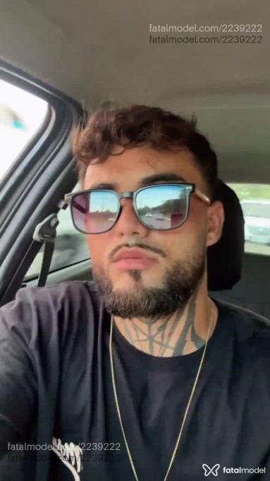 Acompanhante homem morena (o) de olhos castanhos - Vinivz Acompanhante homem morena (o) de olhos castanhos - Vinivz