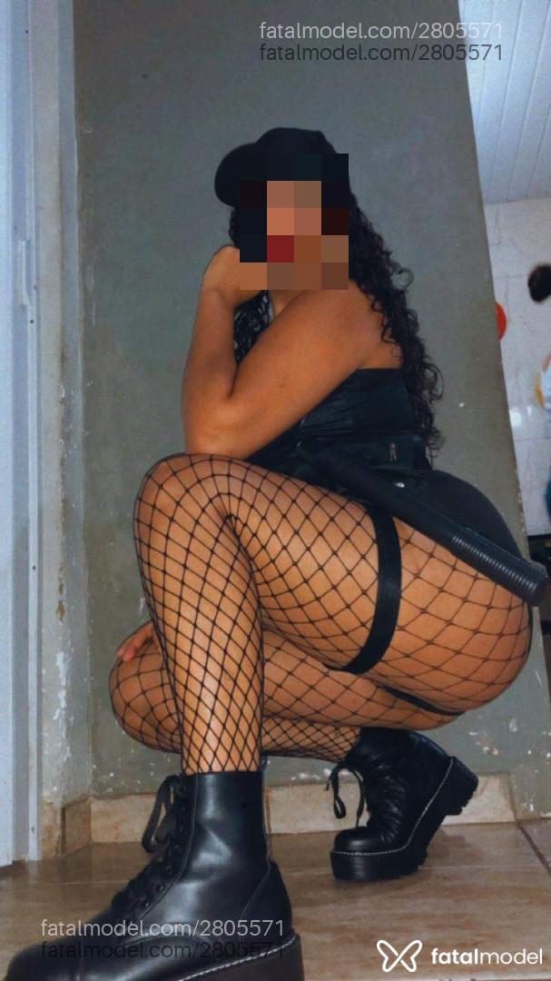 Acompanhante mulher morena (o) de olhos pretos em São Pedro da Aldeia Acompanhante mulher morena (o) de olhos pretos em São Pedro da Aldeia - Pérola