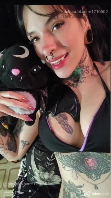 Acompanhante mulher morena (o) de olhos castanhos em São Paulo - Dudalunares