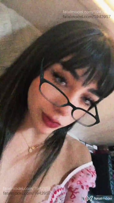 Acompanhante mulher morena (o) de olhos mel em São Paulo - Yasmin