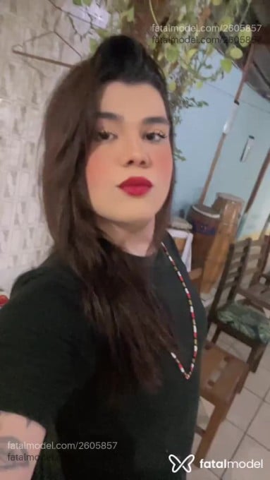 Acompanhante mulher trans ruiva (o) de olhos castanhos em Praia Grande - Mari Viana