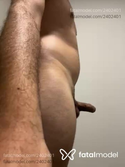 Acompanhante homem com cabelo castanho de olhos castanhos em Votuporanga Acompanhante homem com cabelo castanho de olhos castanhos em Votuporanga - Reservado Votu