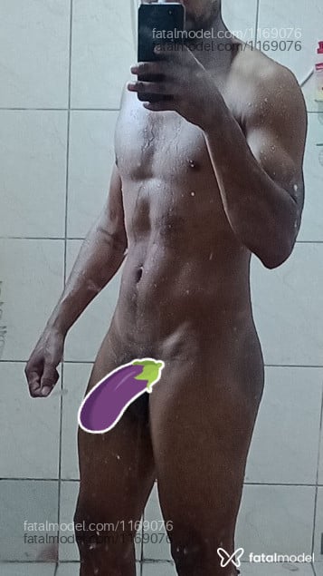 Acompanhante homem morena (o) de olhos pretos - Nego