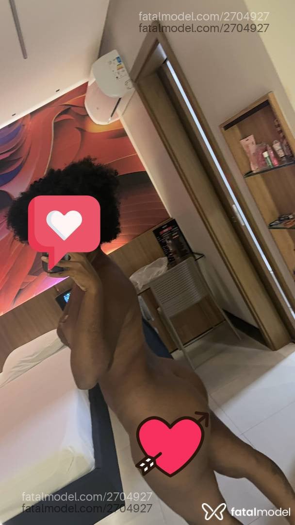 Acompanhante mulher morena (o) de olhos pretos - Bruna Lamar Acompanhante mulher morena (o) de olhos pretos - Bruna Lamar