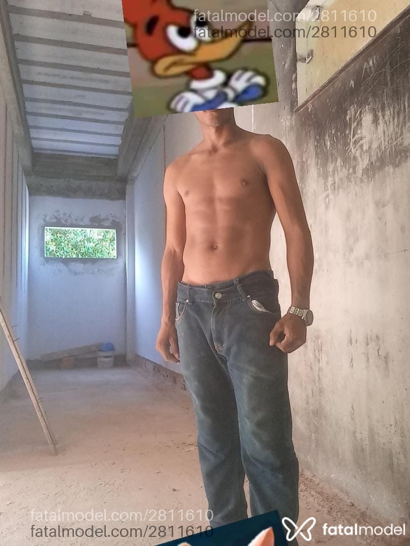 Acompanhante homem com cabelo castanho de olhos castanhos em Macapá Acompanhante homem com cabelo castanho de olhos castanhos em Macapá - Romeu