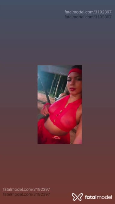 Acompanhante mulher morena (o) de olhos castanhos - Lorena
