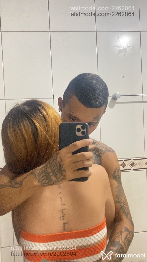 Acompanhante homem morena (o) de olhos castanhos em Joinville - Henrique