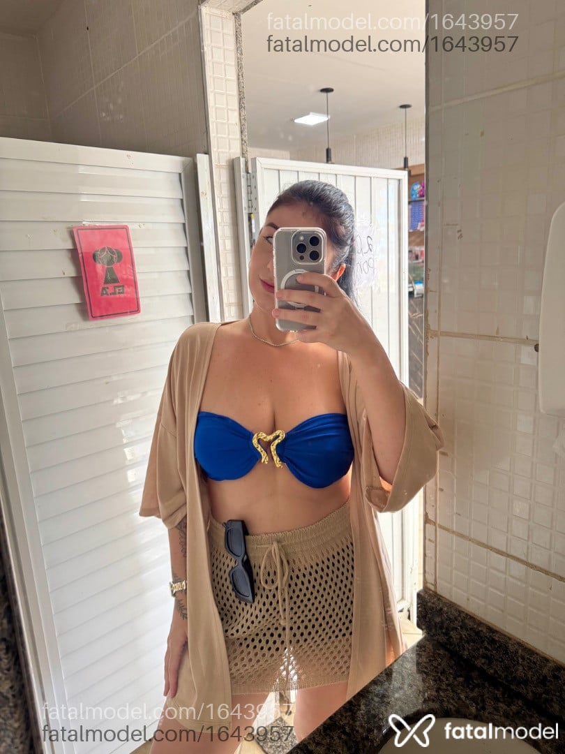 Acompanhante mulher morena (o) de olhos castanhos em Vila Velha - Anny