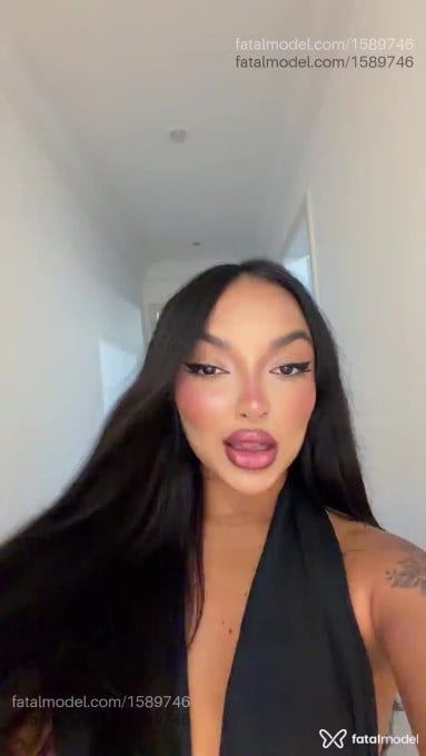Acompanhante mulher morena (o) de olhos pretos em Belo Horizonte Acompanhante mulher morena (o) de olhos pretos em Belo Horizonte - Jade Ferraz