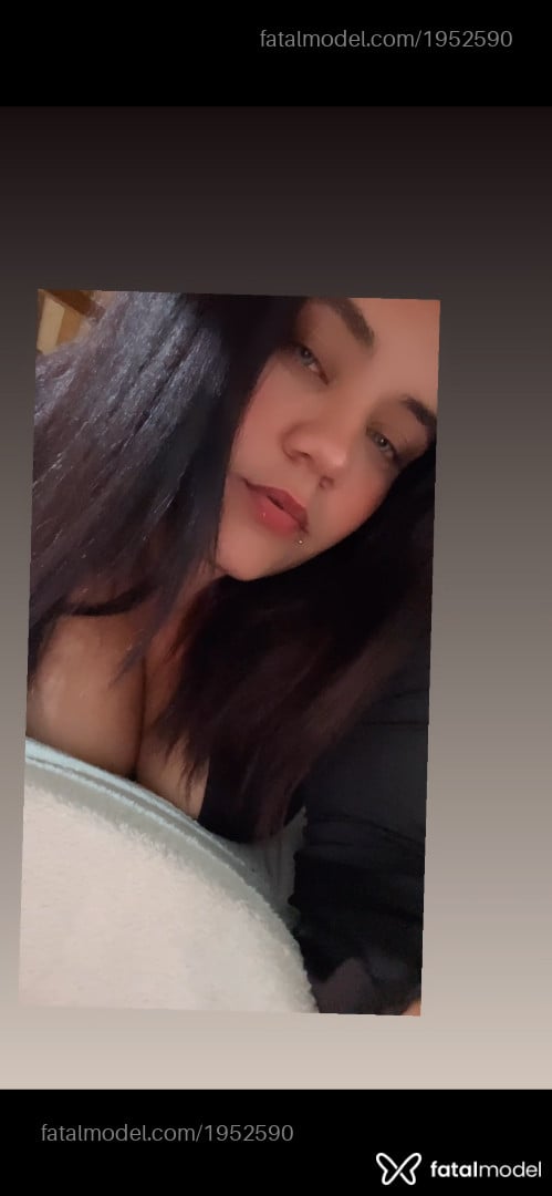 Acompanhante mulher com cabelo castanho de olhos castanhos em Ipameri - Gabriella Santos