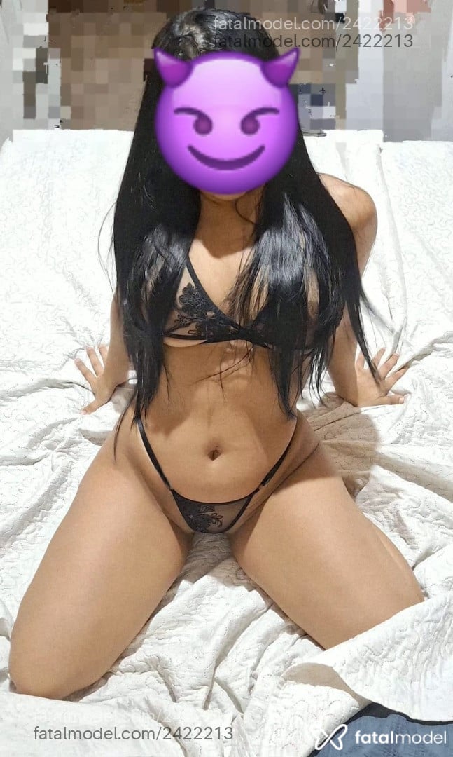 Acompanhante mulher morena (o) de olhos pretos em Santarém Acompanhante mulher morena (o) de olhos pretos em Santarém - Carla