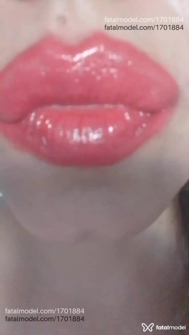 Acompanhante mulher loira (o) de olhos castanhos em Passo Fundo - Gabi