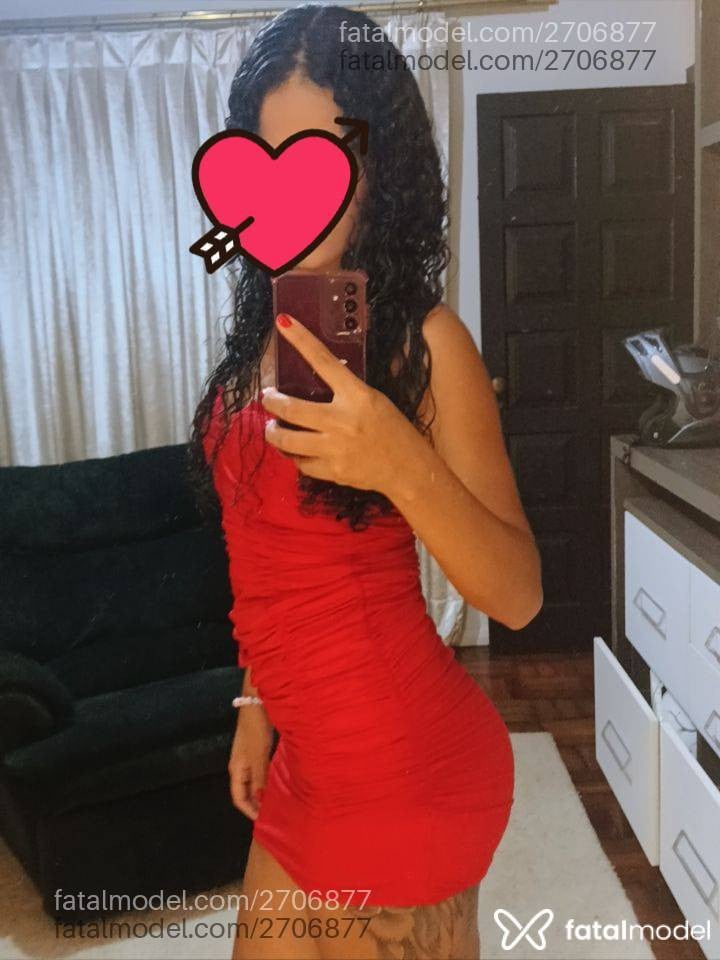 Acompanhante mulher morena (o) de olhos castanhos em Palotina Acompanhante mulher morena (o) de olhos castanhos em Palotina - Letícia
