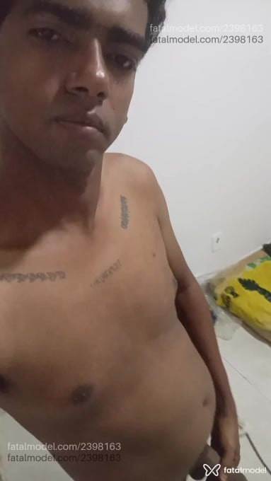 Acompanhante homem morena (o) de olhos pretos em Goiânia - Nathanael
