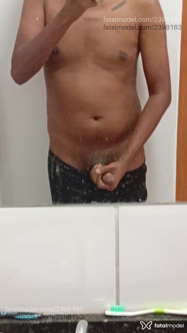 Acompanhante homem morena (o) de olhos pretos em Goiânia - Nathanael