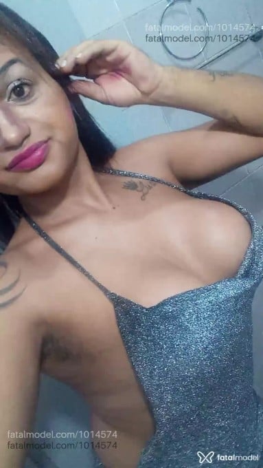 Acompanhante mulher trans morena (o) de olhos pretos em Lorena - Larissa Morena