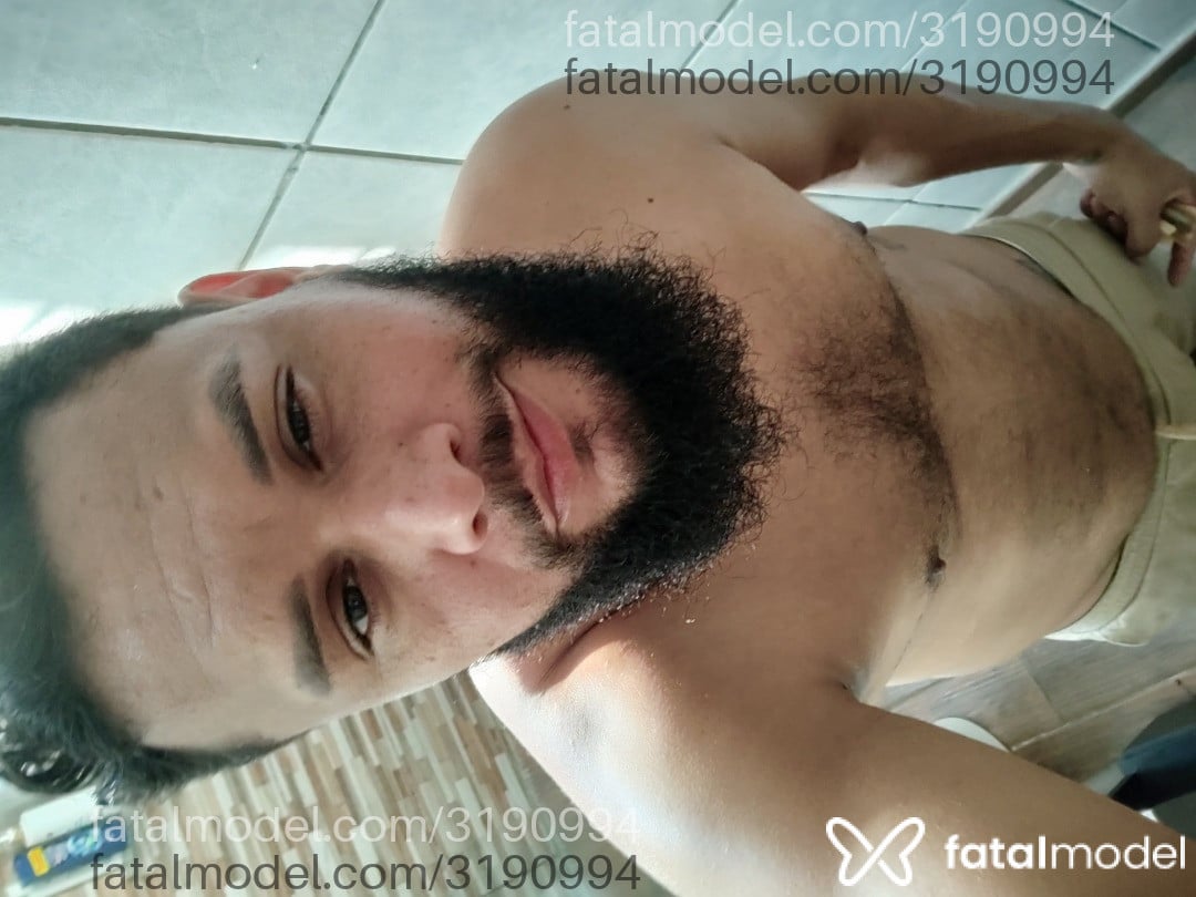 Acompanhante homem morena (o) de olhos castanhos em Viamão Acompanhante homem morena (o) de olhos castanhos em Viamão - Everson