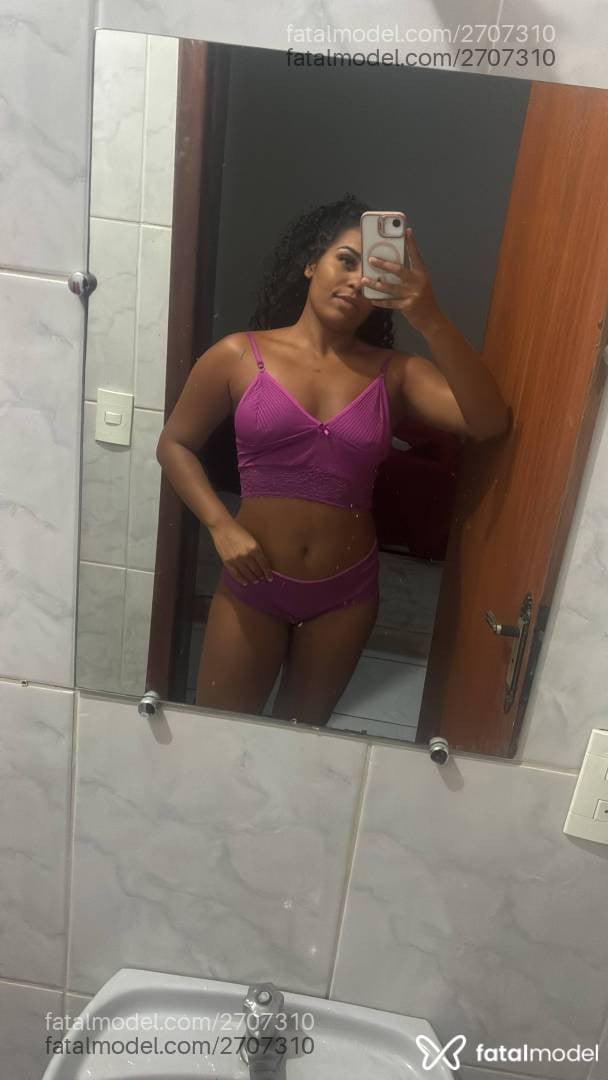 Acompanhante mulher morena (o) de olhos castanhos em São João Del Rei - Gaby Moura