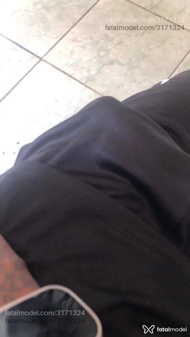 Acompanhante homem com cabelo colorido de olhos pretos em Nova Iguaçu - Martins