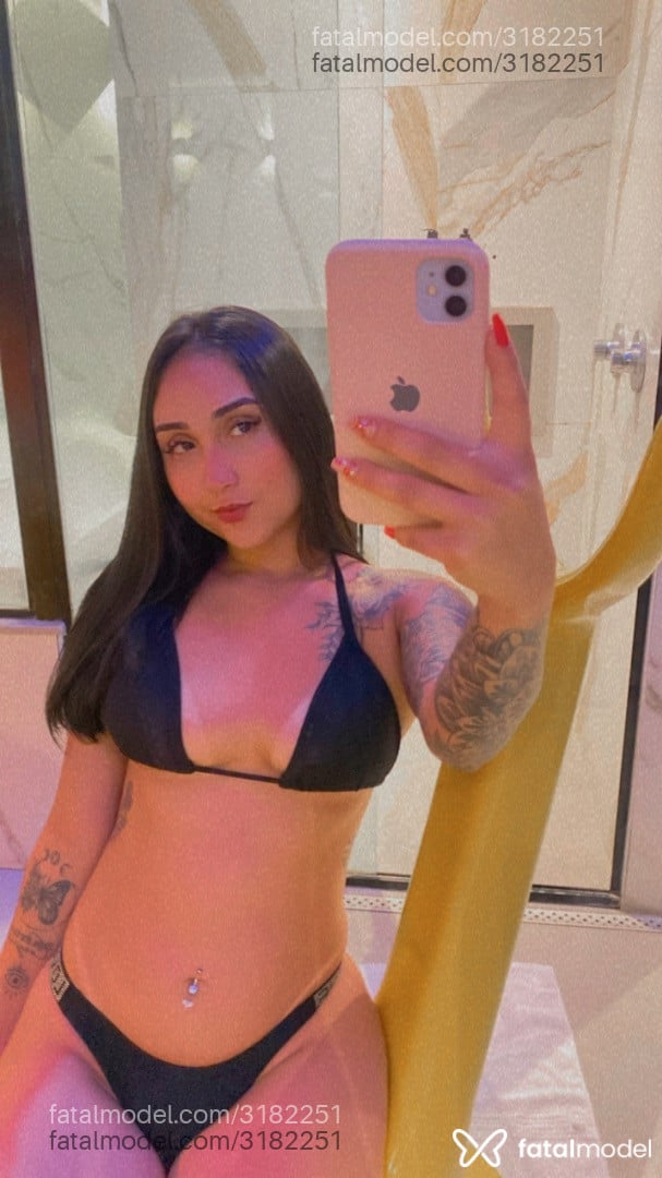 Acompanhante mulher morena (o) de olhos castanhos - Ana Beatriz Acompanhante mulher morena (o) de olhos castanhos - Ana Beatriz