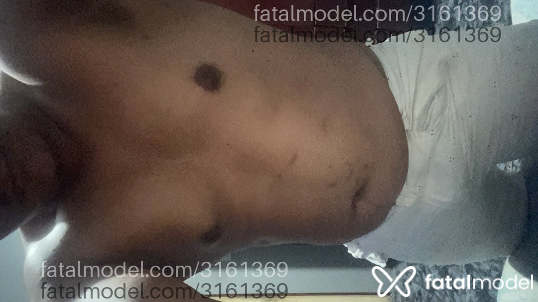 Acompanhante homem morena (o) de olhos castanhos em Lindóia - Leandro Salgado