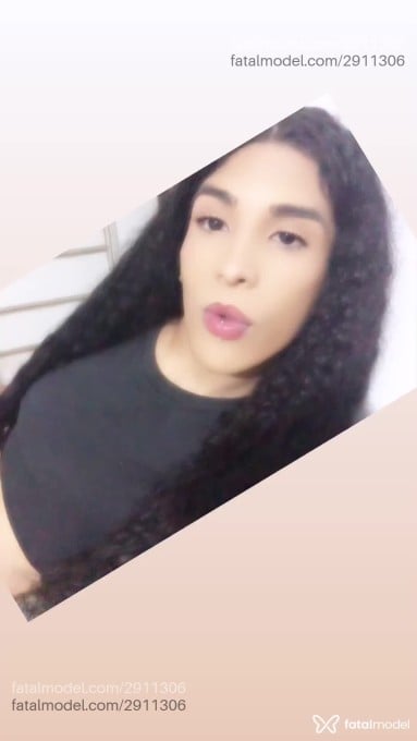 Acompanhante mulher trans morena (o) de olhos pretos em São Paulo - Delly