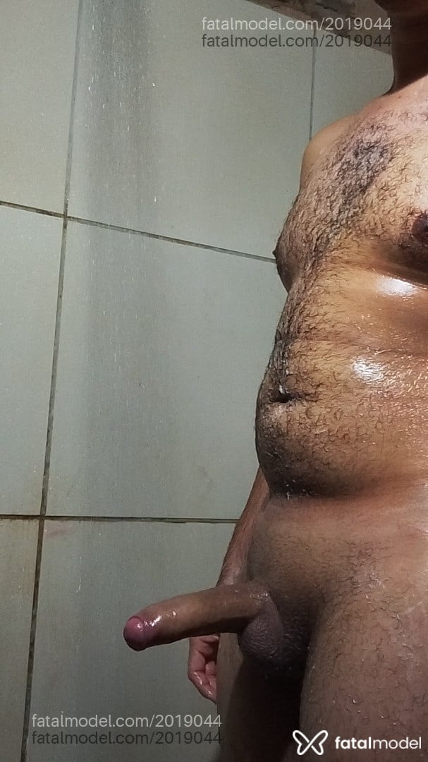 Acompanhante homem morena (o) de olhos castanhos em Cacoal Acompanhante homem morena (o) de olhos castanhos em Cacoal - Pedro