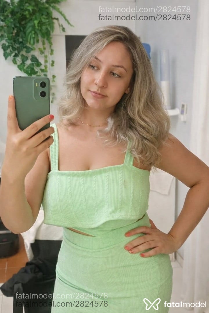 Acompanhante mulher loira (o) de olhos verdes em São Leopoldo - Sophia