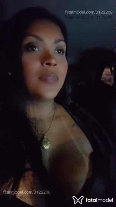 Acompanhante mulher com cabelo colorido de olhos castanhos em Rio de Janeiro - Mia Kallen