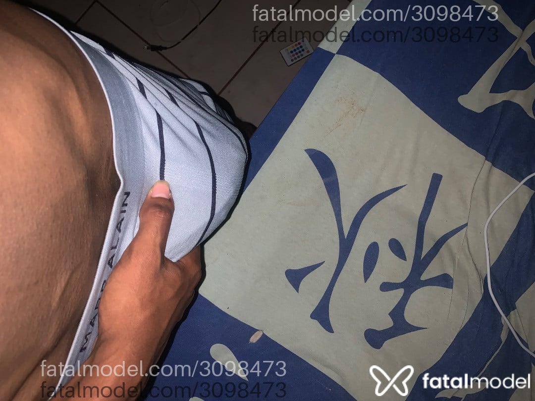 Acompanhante homem morena (o) de olhos pretos em Valparaíso de Goiás Acompanhante homem morena (o) de olhos pretos em Valparaíso de Goiás - Kaio Moreira