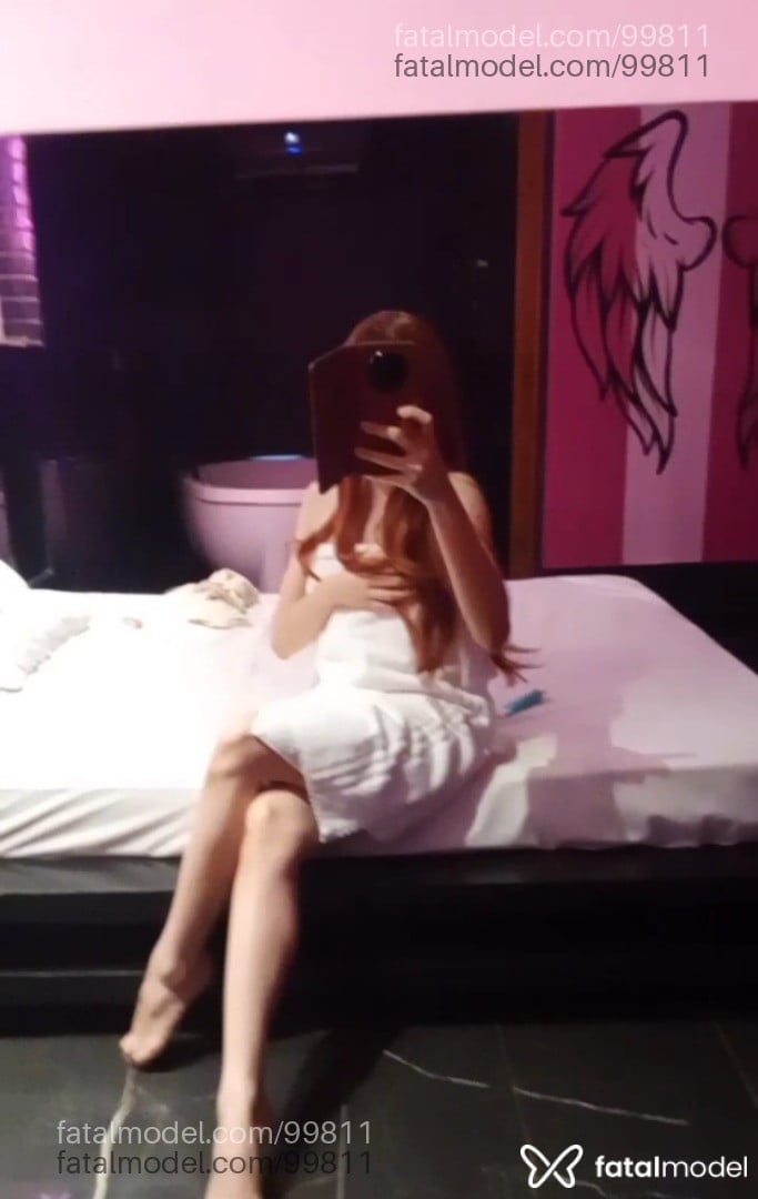 Acompanhante mulher ruiva (o) de olhos verdes em Pelotas - Ariel