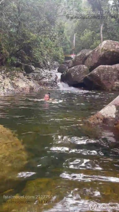 Acompanhante mulher com cabelo castanho de olhos castanhos em São José - Medusa