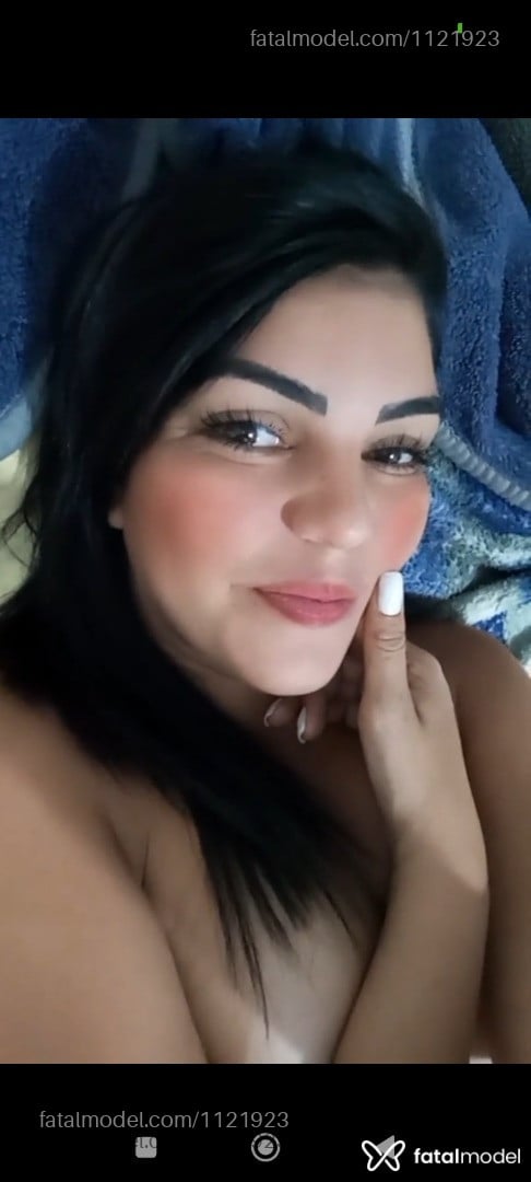 Acompanhante mulher morena (o) de olhos castanhos em Quirinópolis Acompanhante mulher morena (o) de olhos castanhos em Quirinópolis - Belzinha