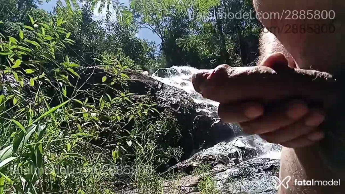 Acompanhante homem com cabelo castanho de olhos castanhos em Jataí - Duardo