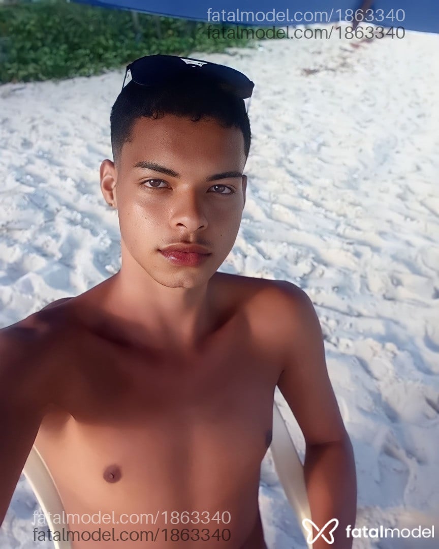 Acompanhante homem morena (o) de olhos mel - Lorran