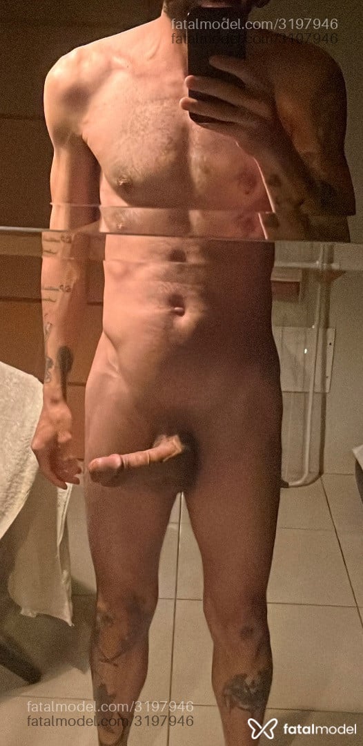 Acompanhante homem morena (o) de olhos pretos em Belo Horizonte - Cesar