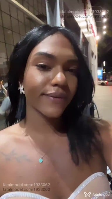 Acompanhante mulher trans morena (o) de olhos castanhos em Maringá - Michelle