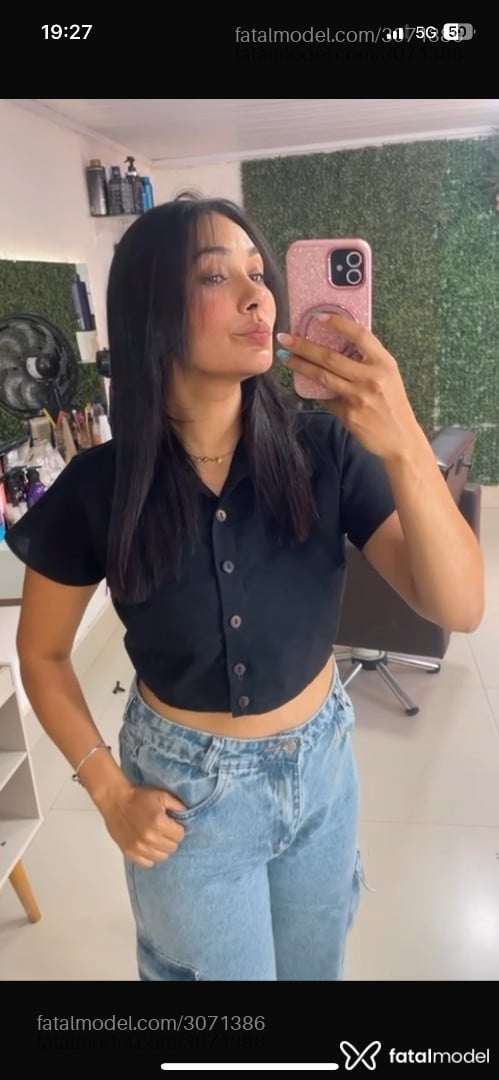 Acompanhante mulher morena (o) de olhos castanhos em Virtual - Karol