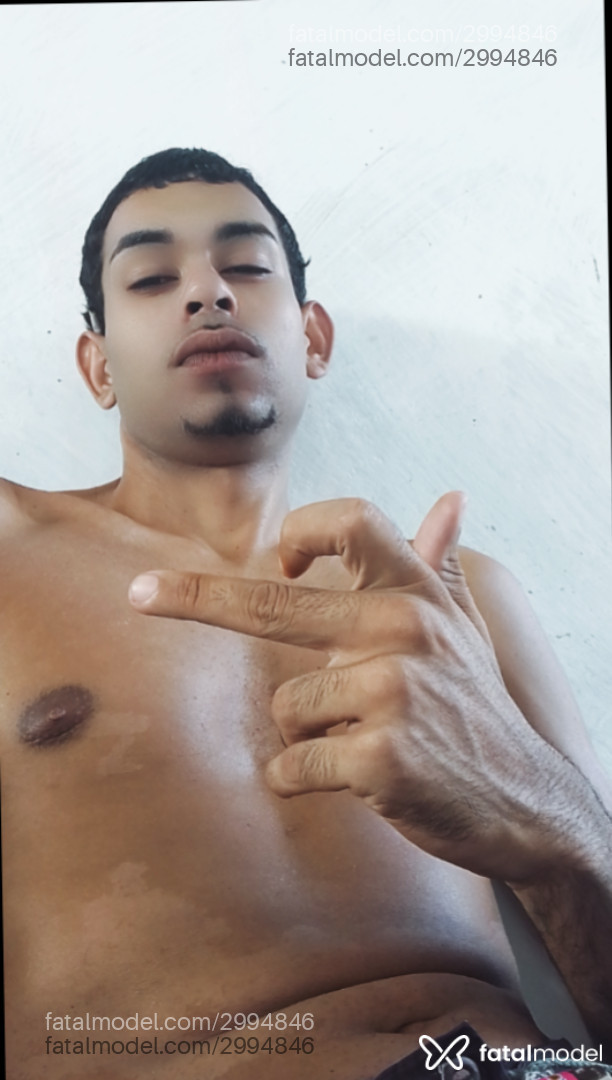 Acompanhante homem com cabelo castanho de olhos castanhos em Virtual - Cleiton