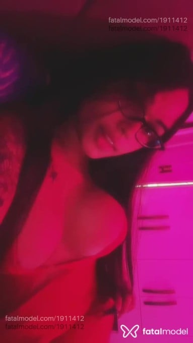 Acompanhante mulher trans morena (o) de olhos castanhos em São Paulo - Larissa Souza