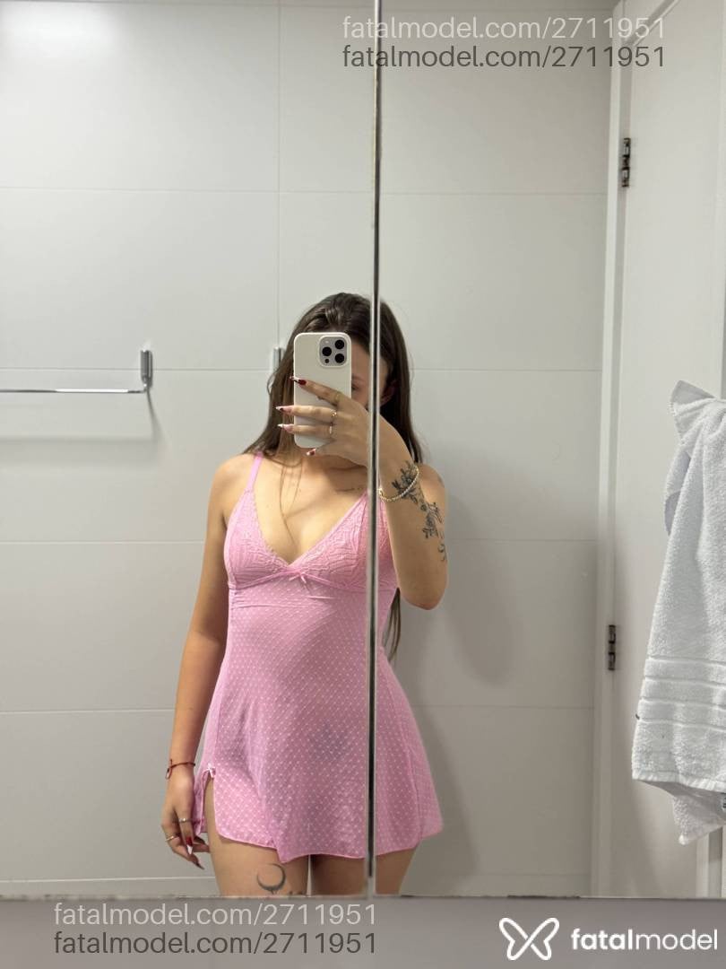 Acompanhante mulher loira (o) de olhos mel em Curitiba - Isa