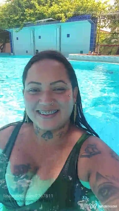 Acompanhante mulher com cabelo castanho de olhos cinza em Cassilândia Acompanhante mulher com cabelo castanho de olhos cinza em Cassilândia - Kellynha Reys