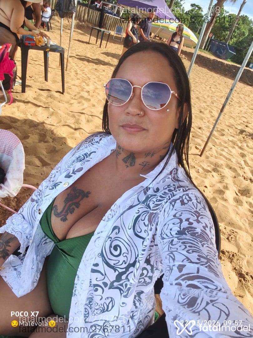 Acompanhante mulher com cabelo castanho de olhos cinza em Cassilândia Acompanhante mulher com cabelo castanho de olhos cinza em Cassilândia - Kellynha Reys
